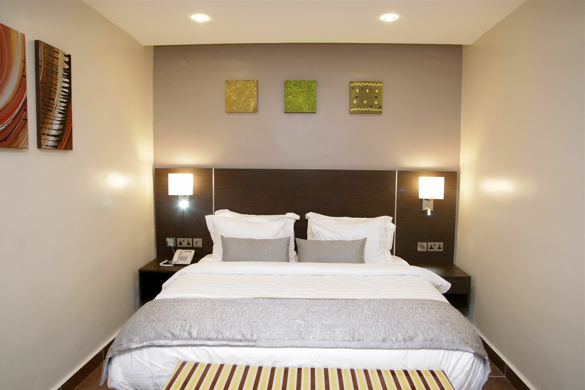 The Nook Hotel Lagos Luaran gambar